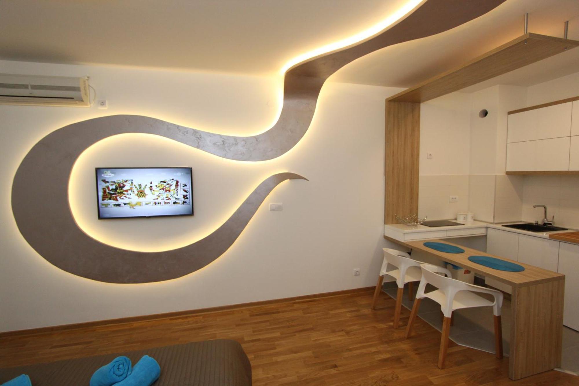 Riviera New Belgrade Apartment, Parking 5 Eur Per Day Екстер'єр фото